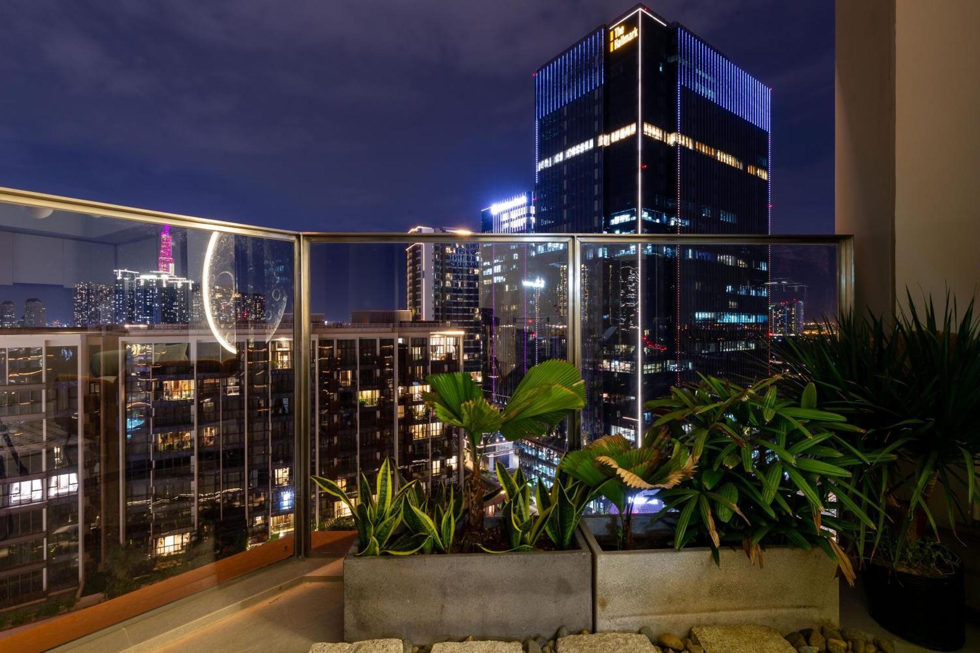 The Opera Apartment Cental Saigon Free Pool-Gym-Sauna Room- Golf Mini Ho Chi Minh-stad Buitenkant foto