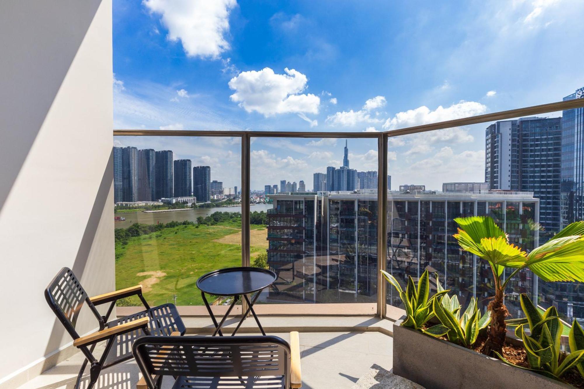The Opera Apartment Cental Saigon Free Pool-Gym-Sauna Room- Golf Mini Ho Chi Minh-stad Buitenkant foto